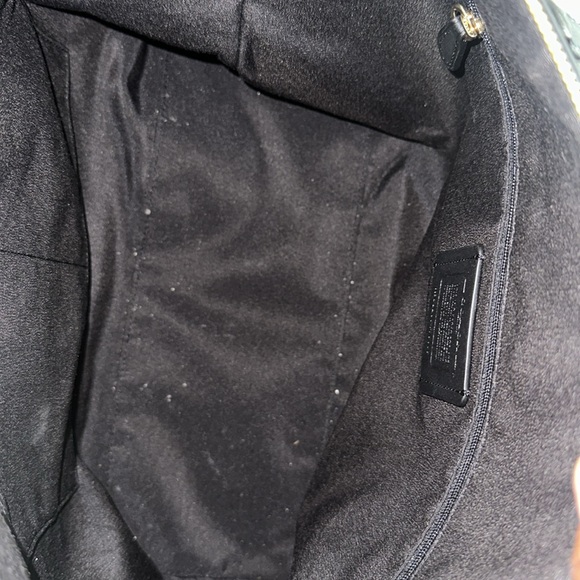 Authentic Medium Tote Coach Purse M2 D2266-F79609 - Picture 5 of 5